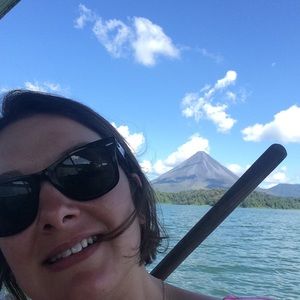 Meet your Posher, Sondra